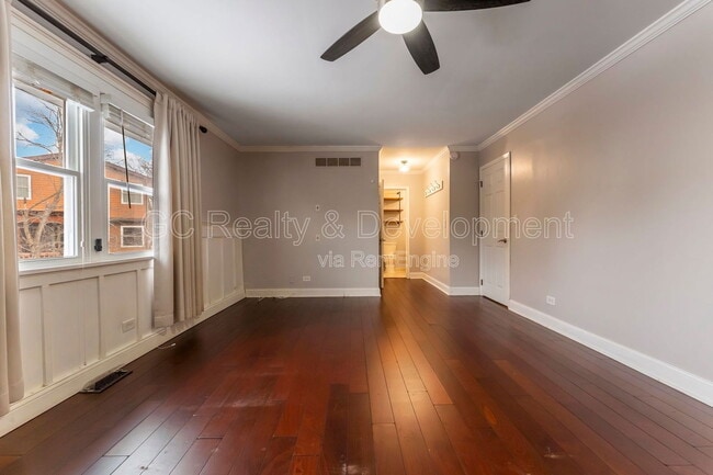 Building Photo - 1490 Brookside Dr