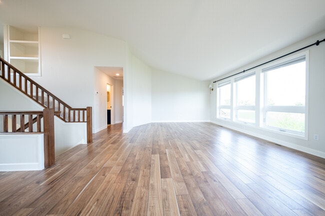 Building Photo - 17318 Encina Path