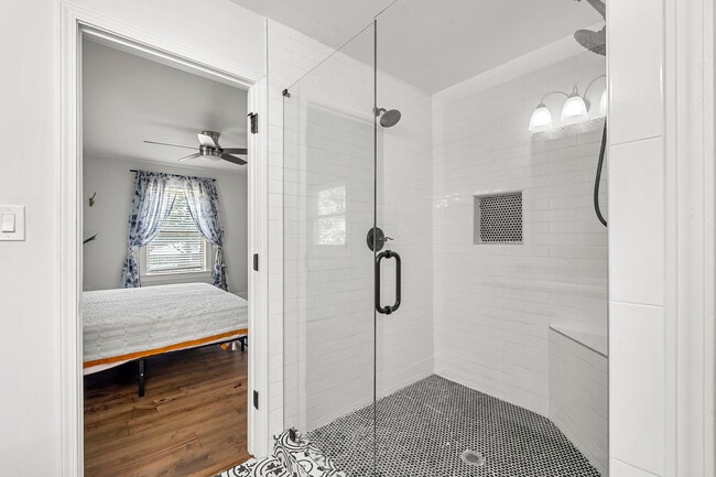 Building Photo - 3412 Collier Dr NW