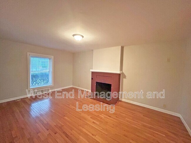 Building Photo - 1108 Collingwood Dr