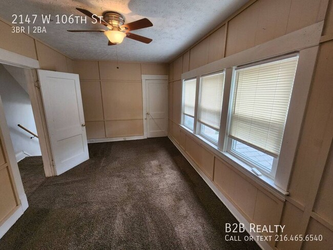 Building Photo - 2147 W 106th St