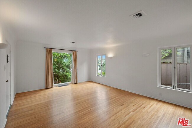 Building Photo - 3942 Scandia Way