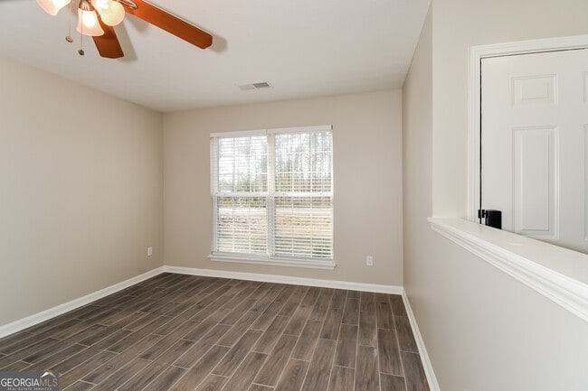 Building Photo - 4287 Sanders Rd