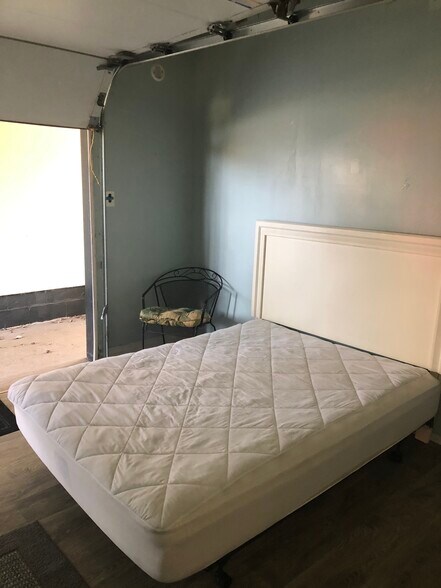 Bed - 135 Bixler Rd