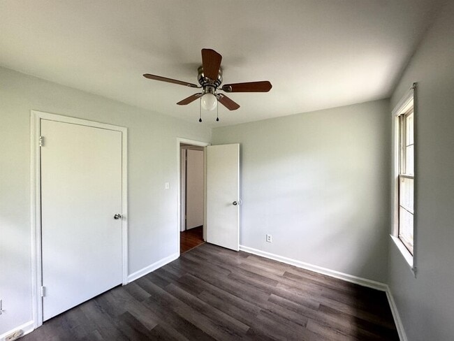 Building Photo - 5121 Pinefield Dr