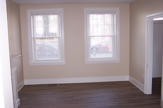 Living Room - 26 E Pomfret St