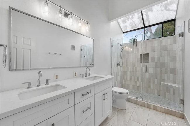 Building Photo - 5096 Tortuga Dr