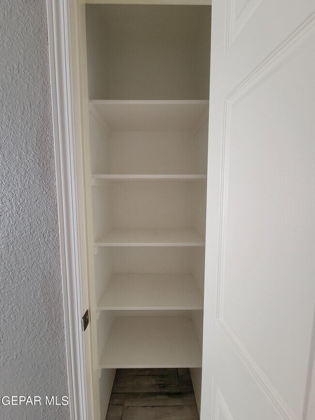 Building Photo - 14044 Peter Noyes Dr