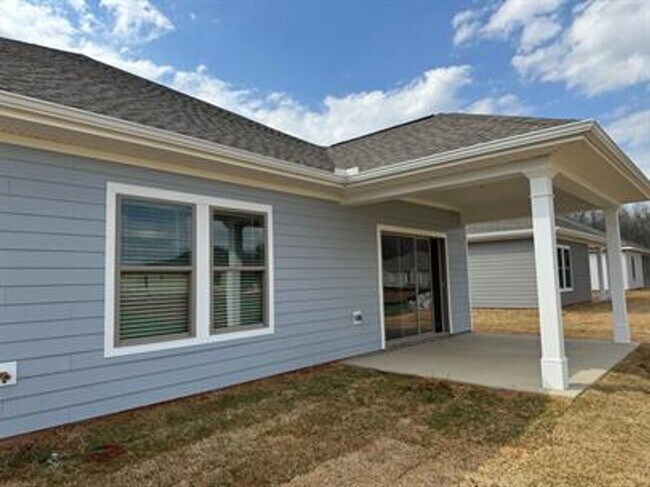 Building Photo - Coming Soon!!