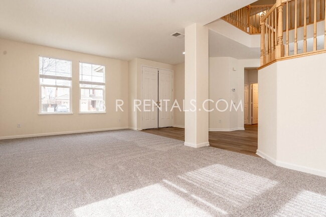 Building Photo - Spacious 4-Bedroom Gem on Glenhaven Drive – Your Perfect Tracy Retreat!