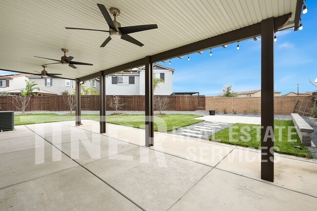 Building Photo - 7049 Star Trail Wy