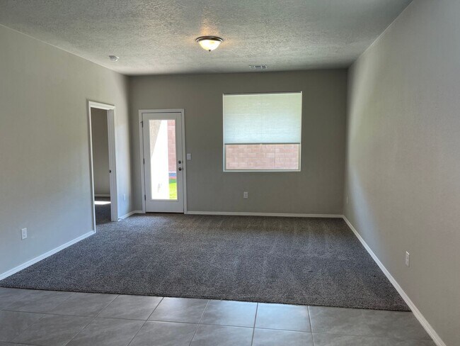 Building Photo - Mountain Hawk Estates