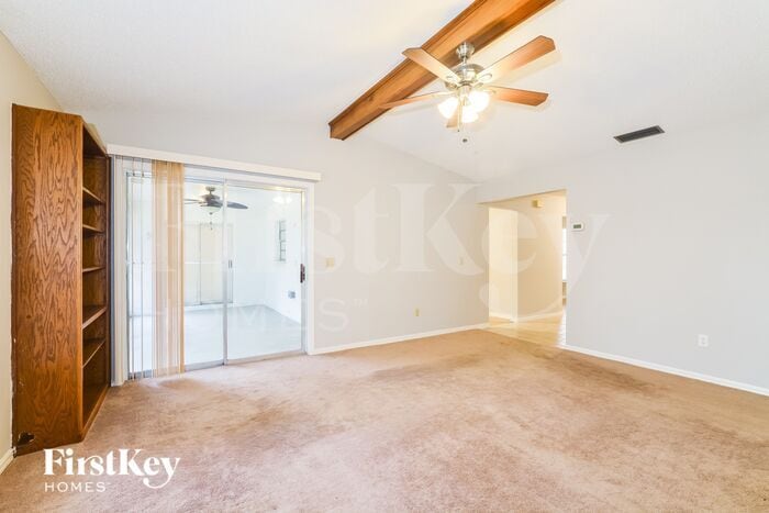 Building Photo - 913 Sylvia Dr