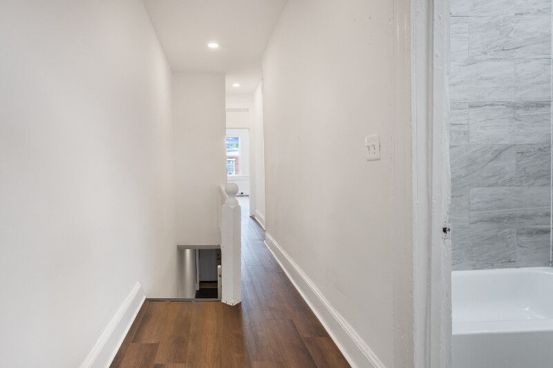 Building Photo - 2212 W Fayette St