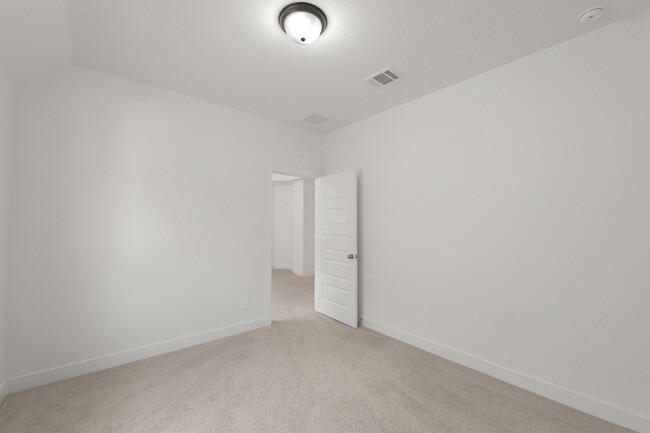 Building Photo - 406 Nocturne Rdg Dr