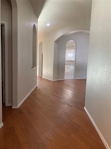 Building Photo - 2021 Whitney Bay Dr