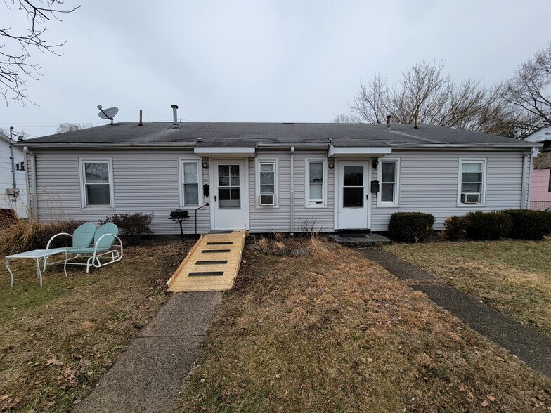 Building Photo - 2622 Knox Ave