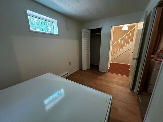 Building Photo - 113 Sherwood Ct