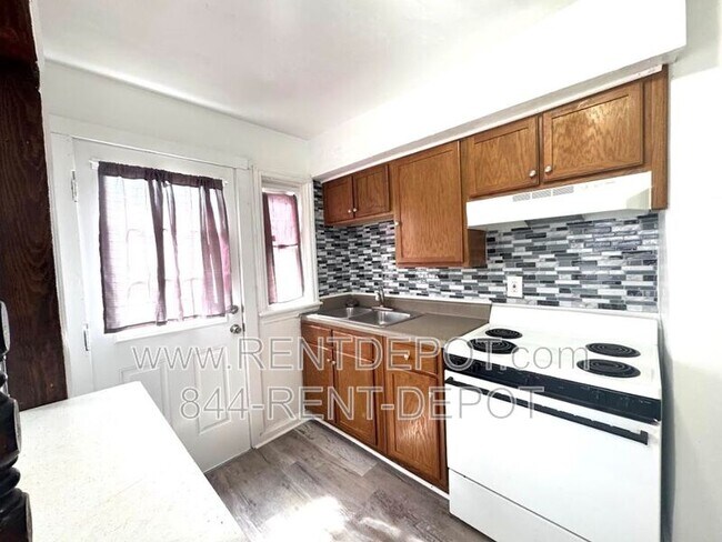 Building Photo - 1133 Bayard Park Dr