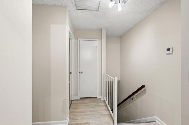 Building Photo - 8811 NW 28th Dr