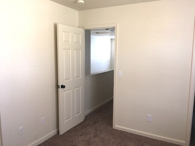 Building Photo - COMING SOON East Sparks House - 3 Bedroom ...