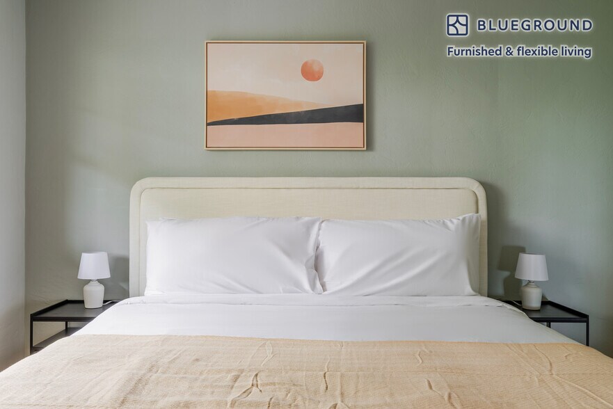 Building Photo - 315 Hawthorne Ave