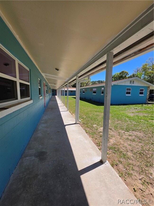 Building Photo - 645 NE 10th St