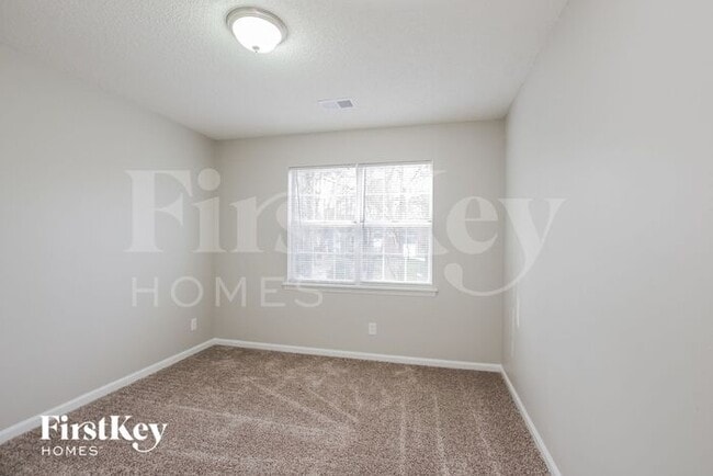 Building Photo - 6904 Passeres Ct