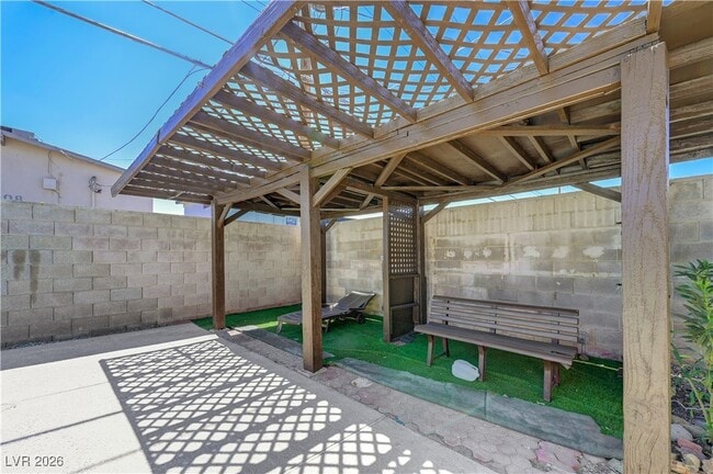 Building Photo - 6413 Bannock Way