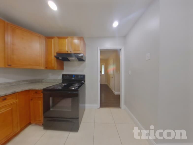 Building Photo - 2254 Clonmel Pl