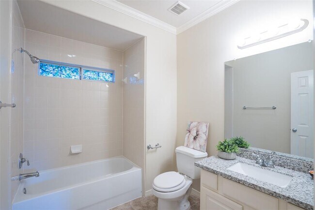 Building Photo - 13307 Olive Trce