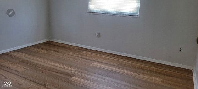 Building Photo - 10169 Penrith Dr