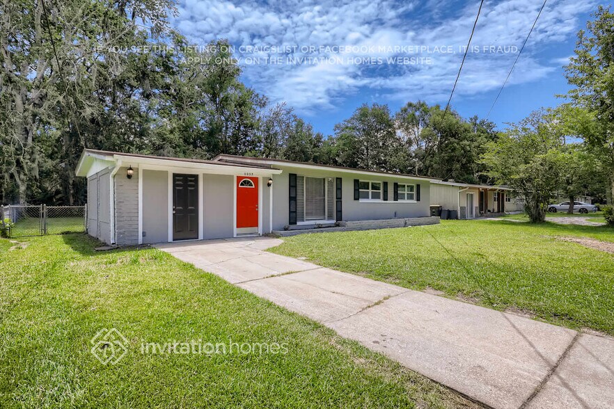 Primary Photo - 1037 Mantes Ave