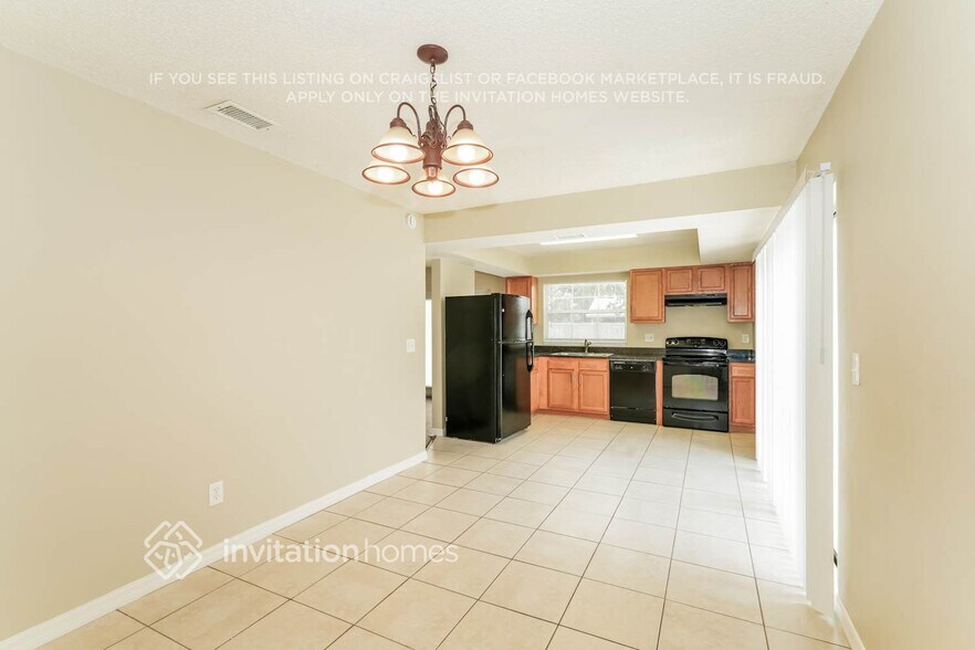 Building Photo - 10536 Chadbourne Dr