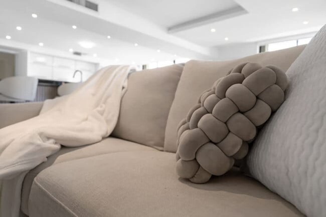 Building Photo - 468 Golden Isles Dr