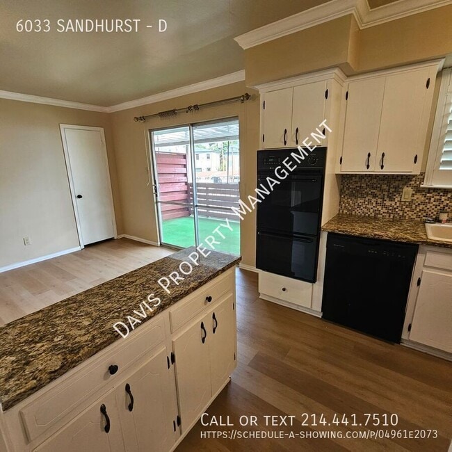 Building Photo - 6033 SANDHURST-D