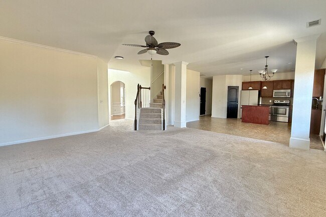 Building Photo - AVAILABLE NOW! (Small Pets Only)