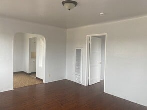 Building Photo - 3641 E 59th Pl