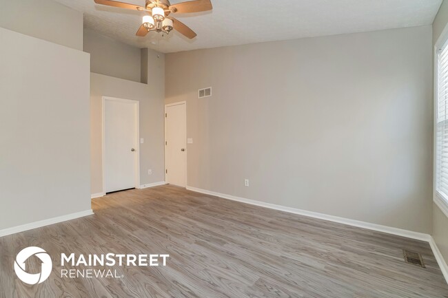 Building Photo - 9010 Trinity Cir