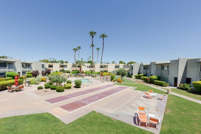 Building Photo - 4630 N 68th St