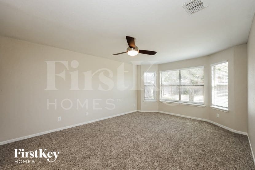 Building Photo - 10711 Ranchland Fox