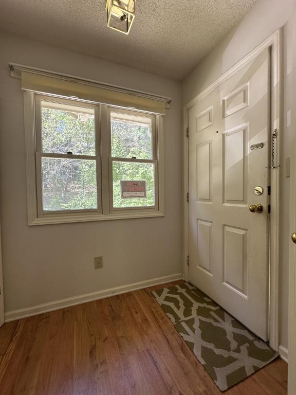 Building Photo - 14 Willow Tree Run