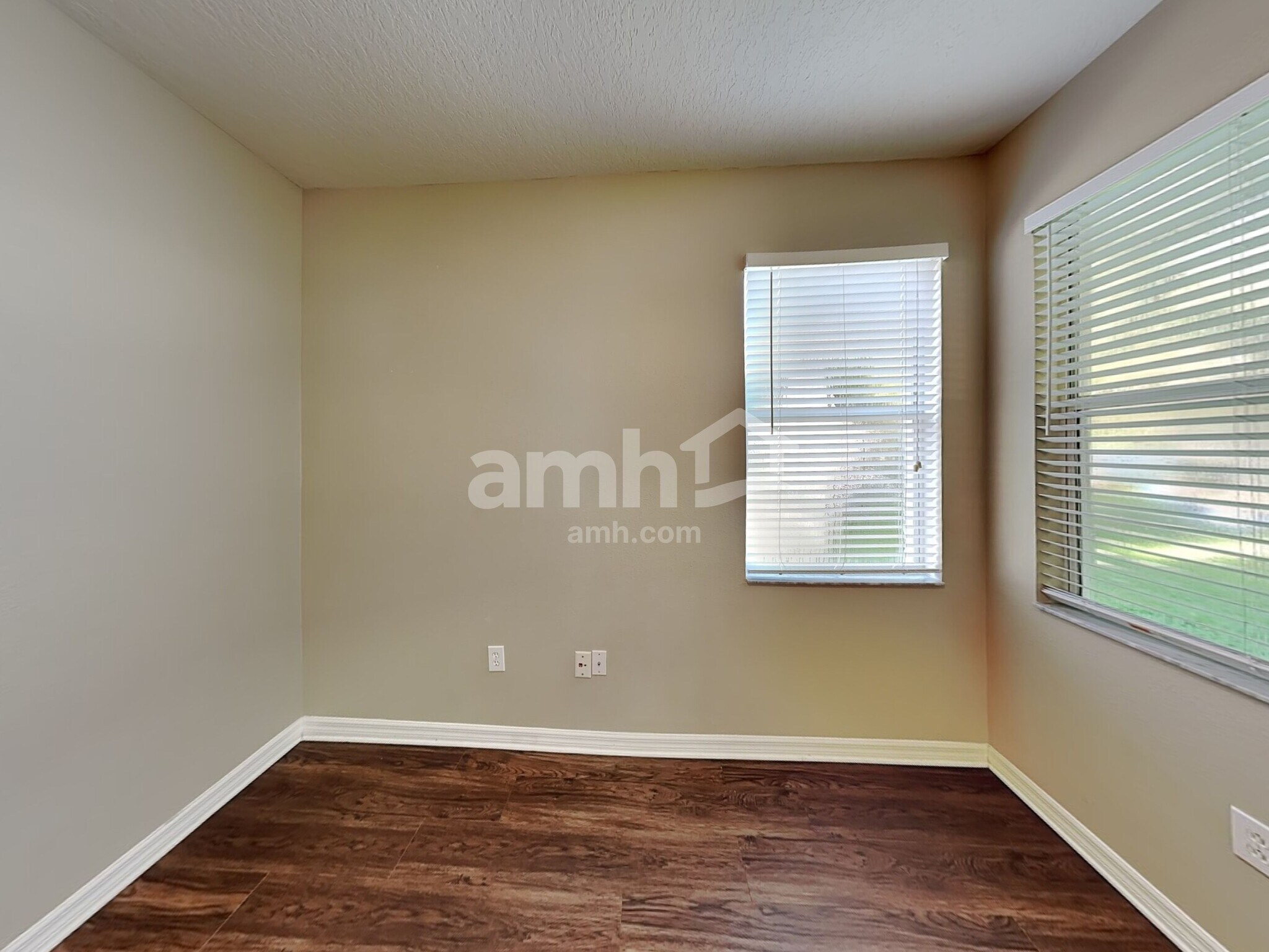 Building Photo - 4858 Blue Major Dr