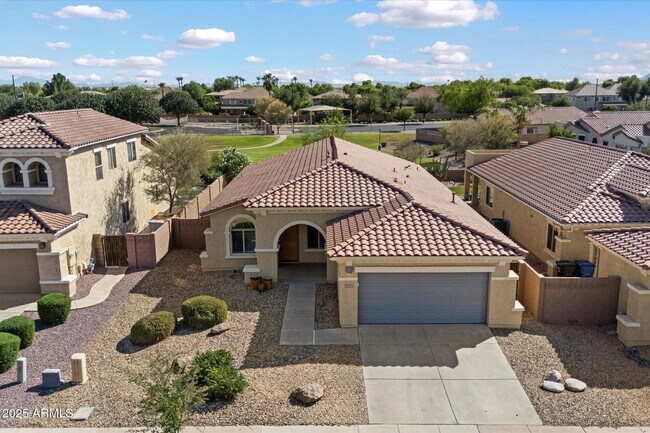 Primary Photo - 949 E Indian Wells Pl