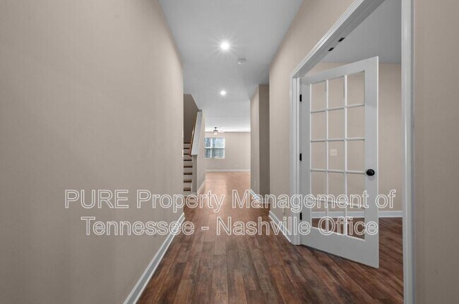 Building Photo - 7319 Lakelet Cv