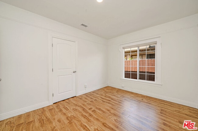 Building Photo - 5430 Monroe St