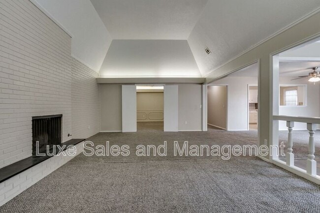 Building Photo - 2518 NW 62nd St