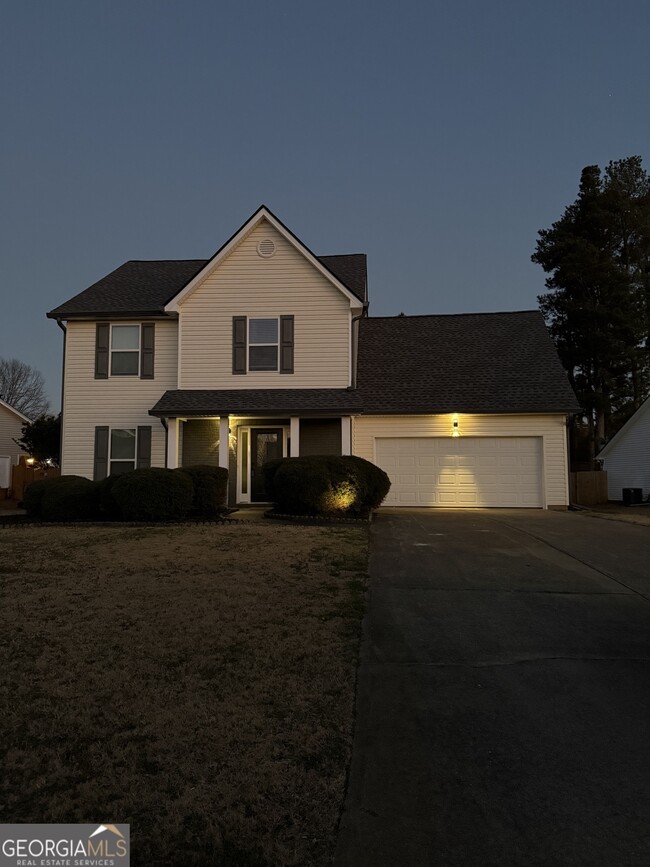 Primary Photo - 630 Windsor Brook Ln SE