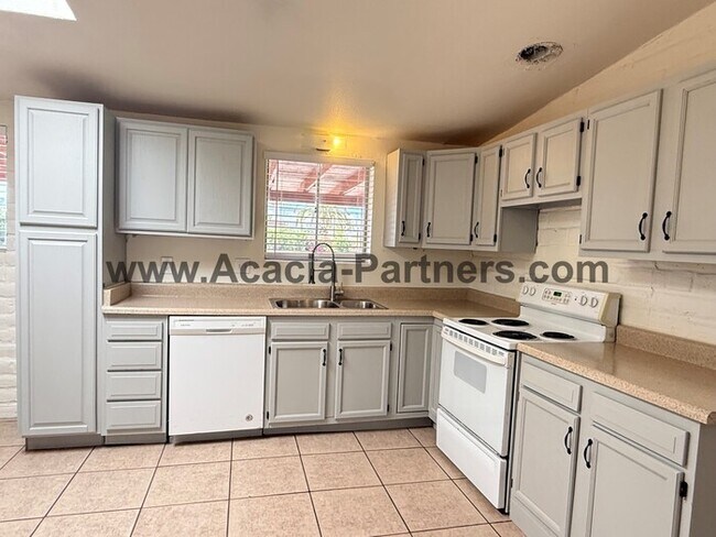 Building Photo - Corner Lot Three Bedroom Home