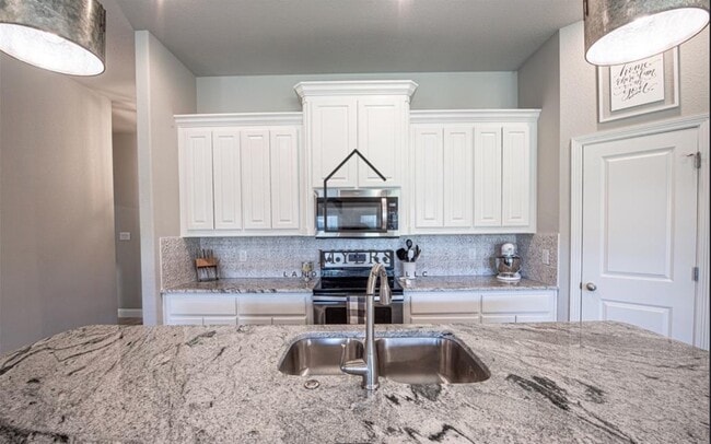 Building Photo - 1412 Town Creek Cir